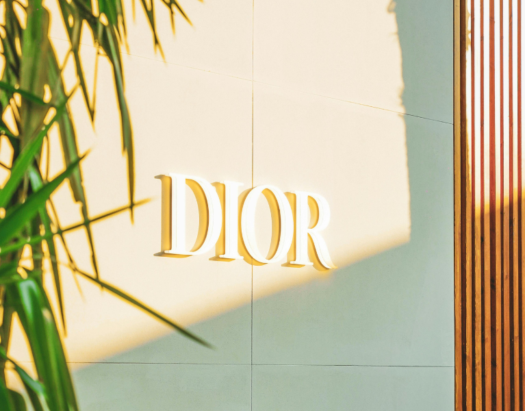 Rihanna: The New Face of Dior’s Iconic J’Adore